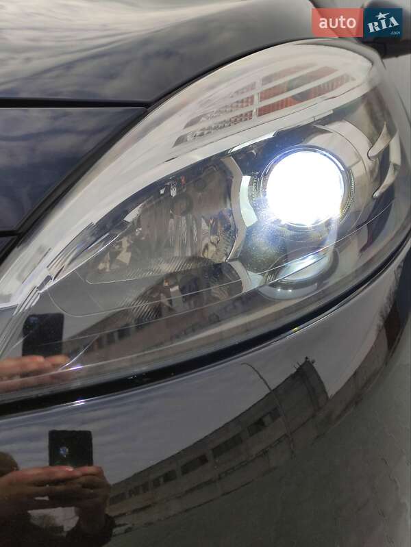 Минивэн Renault Grand Scenic 2014 в Тернополе фото 14 Минивэн Renault Grand Scenic 2014 в Тернополе