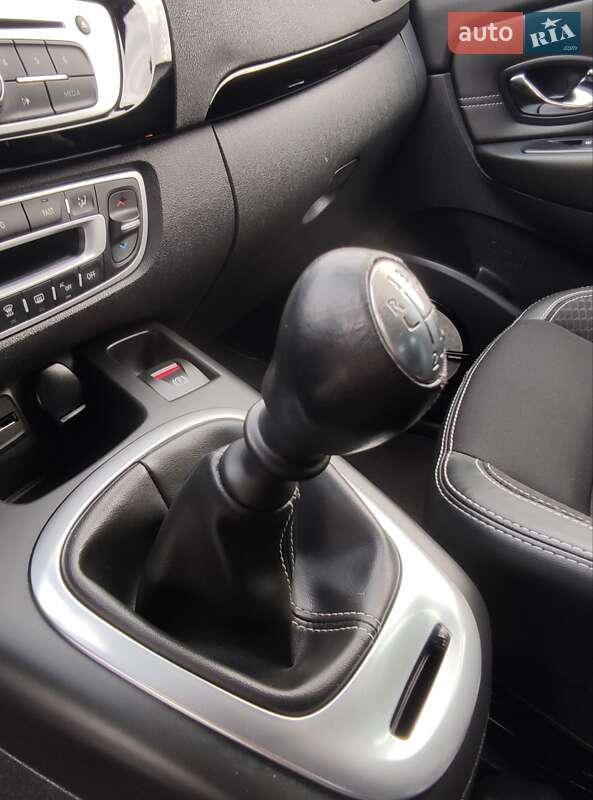 Минивэн Renault Grand Scenic 2014 в Тернополе фото 25 Минивэн Renault Grand Scenic 2014 в Тернополе
