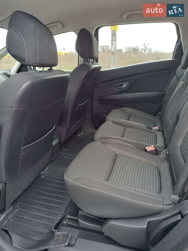 Минивэн Renault Grand Scenic 2017 в Запорожье