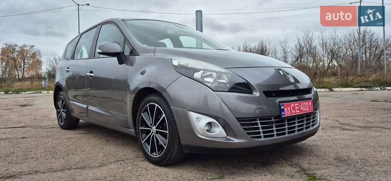 Минивэн Renault Grand Scenic 2011 в Нововолынске фото 6 Минивэн Renault Grand Scenic 2011 в Нововолынске
