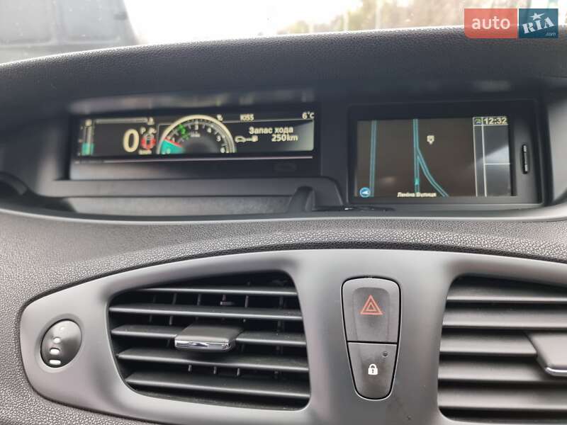 Минивэн Renault Grand Scenic 2013 в Смеле фото 26 Минивэн Renault Grand Scenic 2013 в Смеле