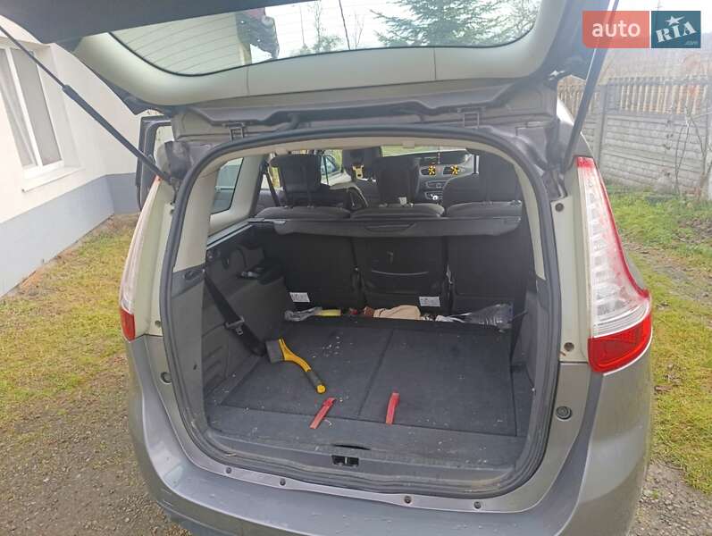 Минивэн Renault Grand Scenic 2010 в Львове