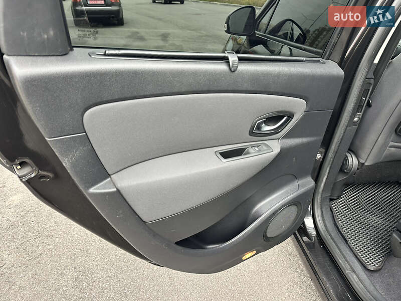 Минивэн Renault Grand Scenic 2010 в Виннице