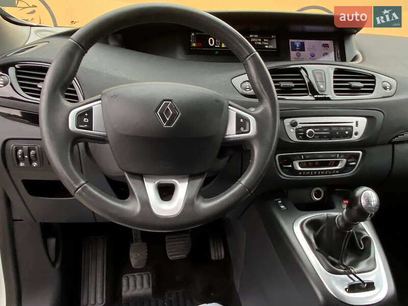 Мінівен Renault Grand Scenic 2013 в Рівному