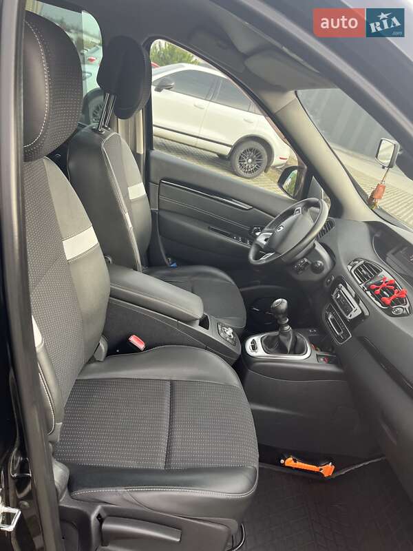 Минивэн Renault Grand Scenic 2012 в Хмельницком