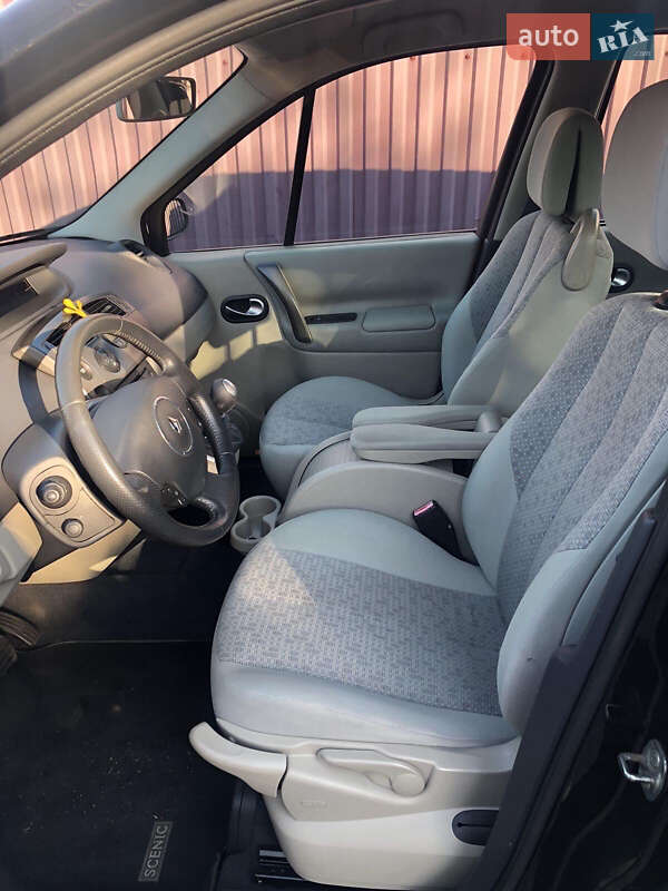 Минивэн Renault Grand Scenic 2007 в Заре