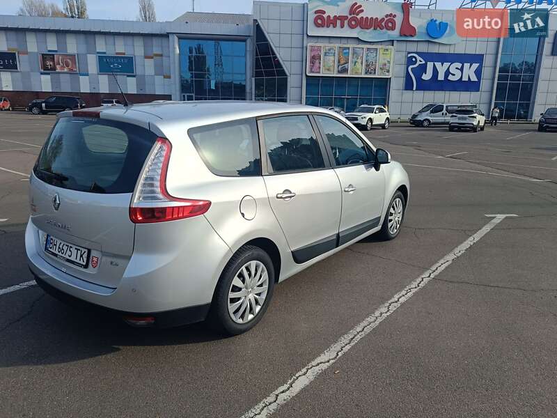 Минивэн Renault Grand Scenic 2010 в Одессе фото 6 Минивэн Renault Grand Scenic 2010 в Одессе