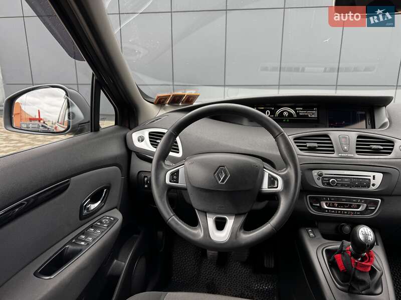 Минивэн Renault Grand Scenic 2012 в Киеве