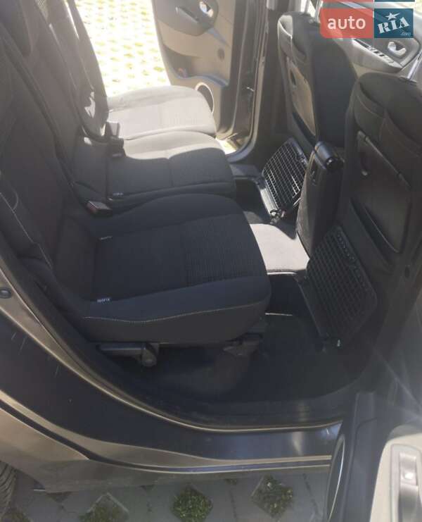 Минивэн Renault Grand Scenic 2010 в Борисполе фото 11 Минивэн Renault Grand Scenic 2010 в Борисполе