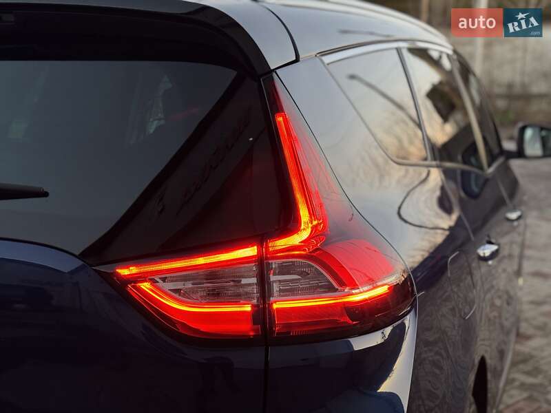 Минивэн Renault Grand Scenic 2017 в Сарнах