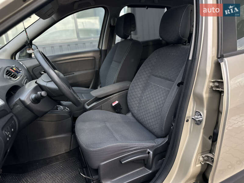 Минивэн Renault Grand Scenic 2010 в Дрогобыче