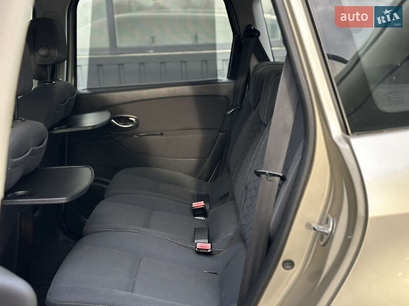 Минивэн Renault Grand Scenic 2010 в Дрогобыче