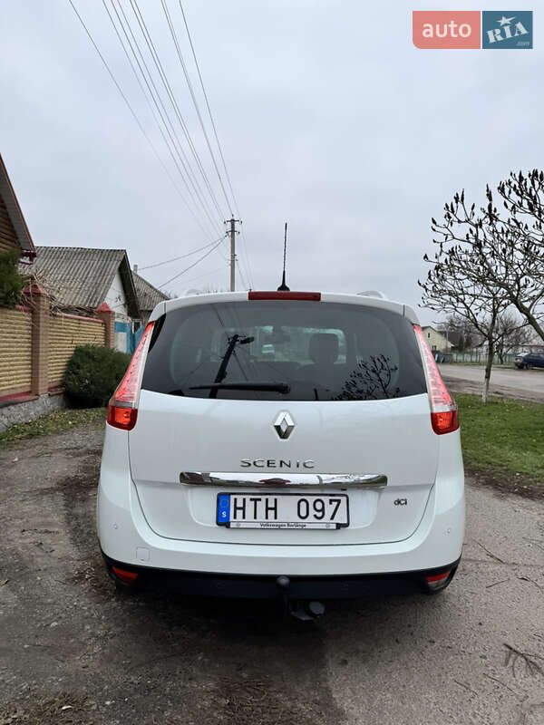 Минивэн Renault Grand Scenic 2013 в Котельве