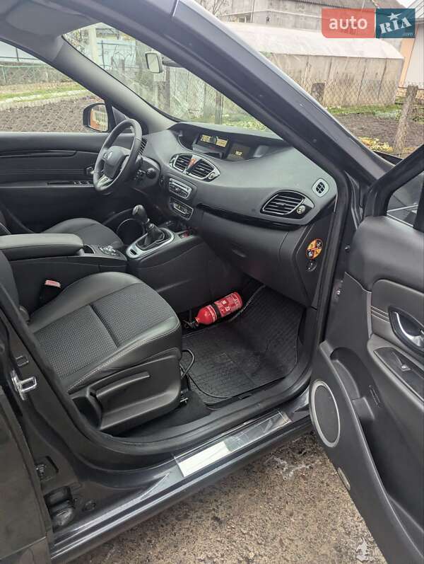 Минивэн Renault Grand Scenic 2011 в Ровно