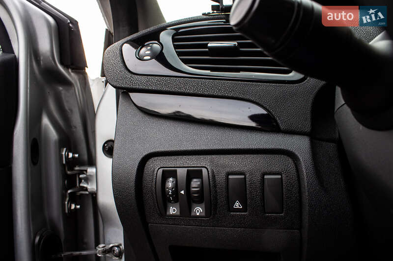 Минивэн Renault Grand Scenic 2012 в Львове