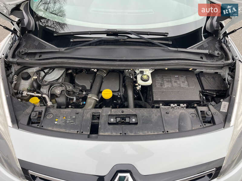 Минивэн Renault Grand Scenic 2014 в Харькове