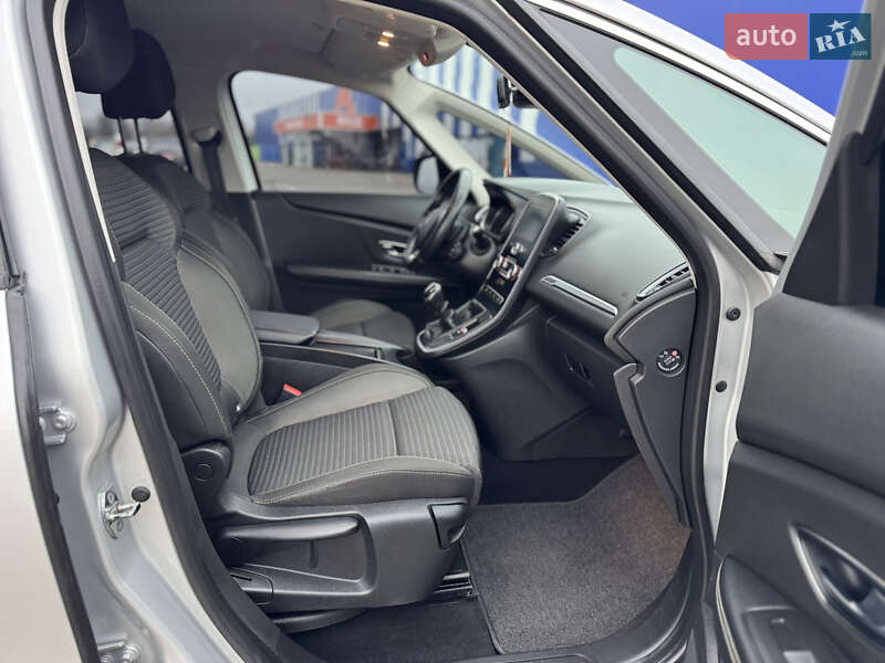 Мінівен Renault Grand Scenic 2017 в Дубні
