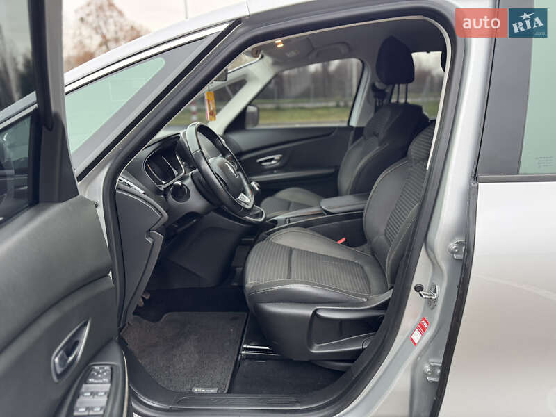 Мінівен Renault Grand Scenic 2017 в Дубні