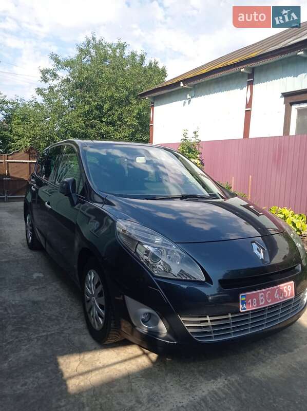 Мінівен Renault Grand Scenic 2010 в Лебедині фото 2 Мінівен Renault Grand Scenic 2010 в Лебедині