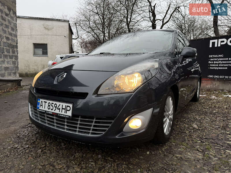 Минивэн Renault Grand Scenic 2011 в Ивано-Франковске