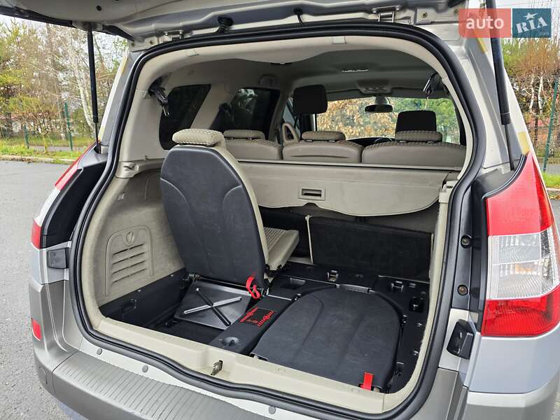 Минивэн Renault Grand Scenic 2005 в Хмельницком