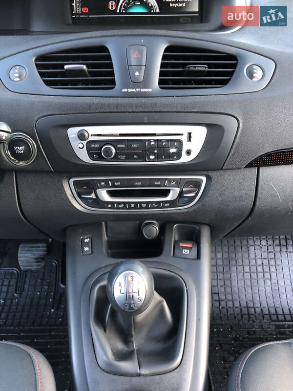 Минивэн Renault Grand Scenic 2012 в Ровно