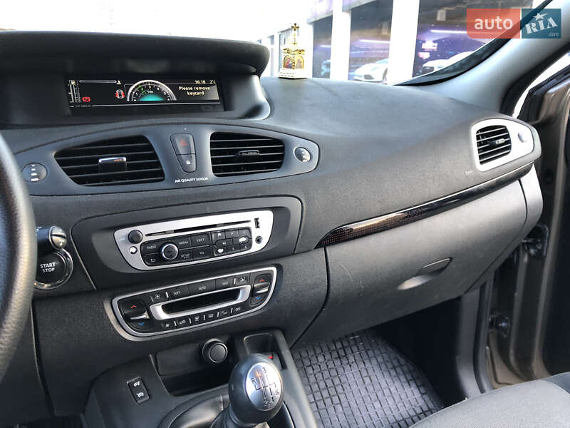 Минивэн Renault Grand Scenic 2012 в Ровно
