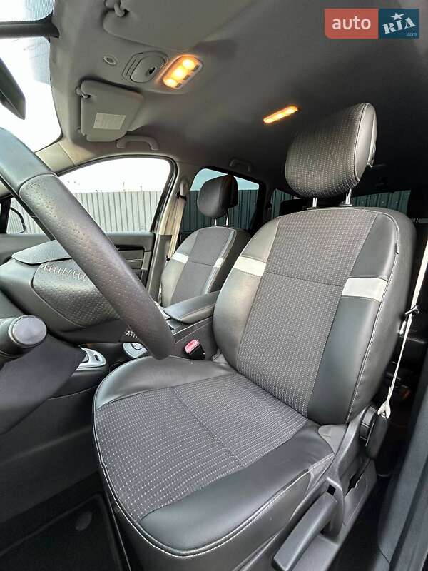 Мінівен Renault Grand Scenic 2012 в Полтаві фото 11 Мінівен Renault Grand Scenic 2012 в Полтаві