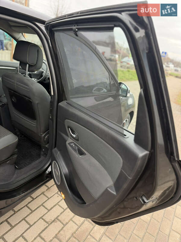 Минивэн Renault Grand Scenic 2010 в Ровно