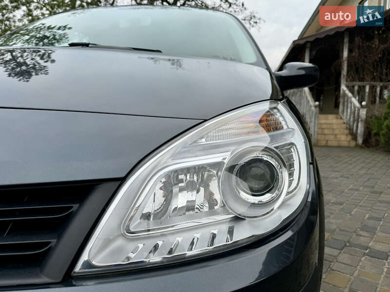 Минивэн Renault Grand Scenic 2006 в Харькове