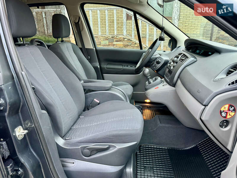 Минивэн Renault Grand Scenic 2006 в Харькове