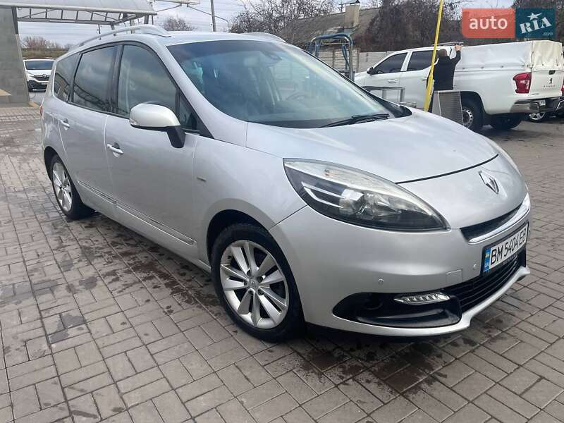 Renault Grand Scenic 2013