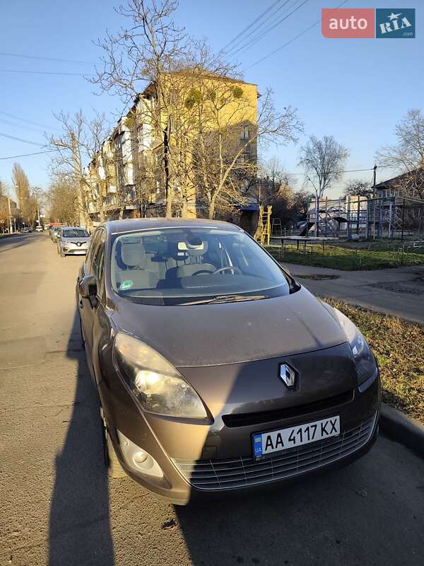 Минивэн Renault Grand Scenic 2009 в Киеве