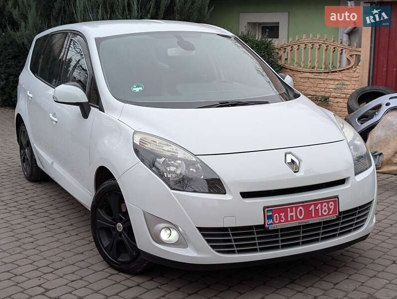 Renault Grand Scenic 2011 Renault Grand Scenic 2011