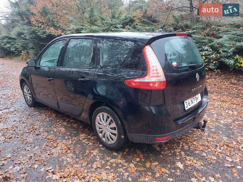 Мінівен Renault Grand Scenic 2010 в Луцьку