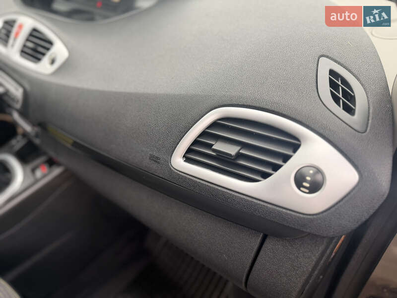 Минивэн Renault Grand Scenic 2010 в Ровно фото 54 Минивэн Renault Grand Scenic 2010 в Ровно