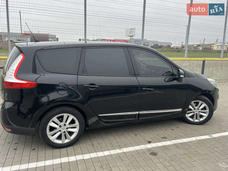 Минивэн Renault Grand Scenic 2012 в Первомайске