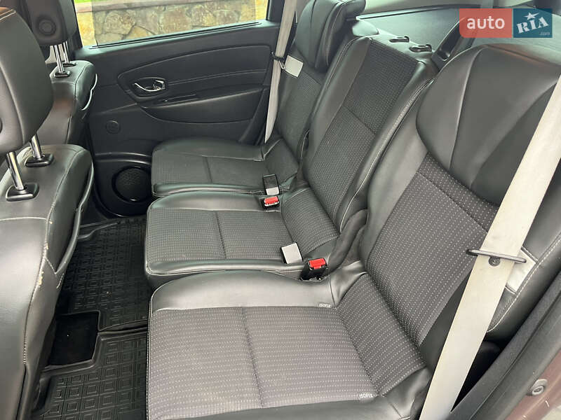 Мінівен Renault Grand Scenic 2013 в Могилів-Подільському фото 41 Мінівен Renault Grand Scenic 2013 в Могилів-Подільському
