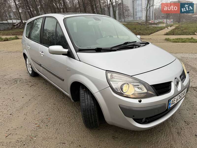 Мінівен Renault Grand Scenic 2006 в Дніпрі фото 2 Мінівен Renault Grand Scenic 2006 в Дніпрі