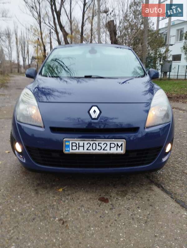 Минивэн Renault Grand Scenic 2009 в Белгороде-Днестровском