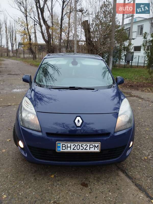 Минивэн Renault Grand Scenic 2009 в Белгороде-Днестровском