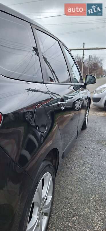 Мінівен Renault Grand Scenic 2010 в Дніпрі
