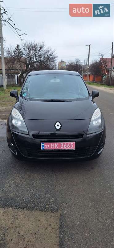 Мінівен Renault Grand Scenic 2010 в Дніпрі