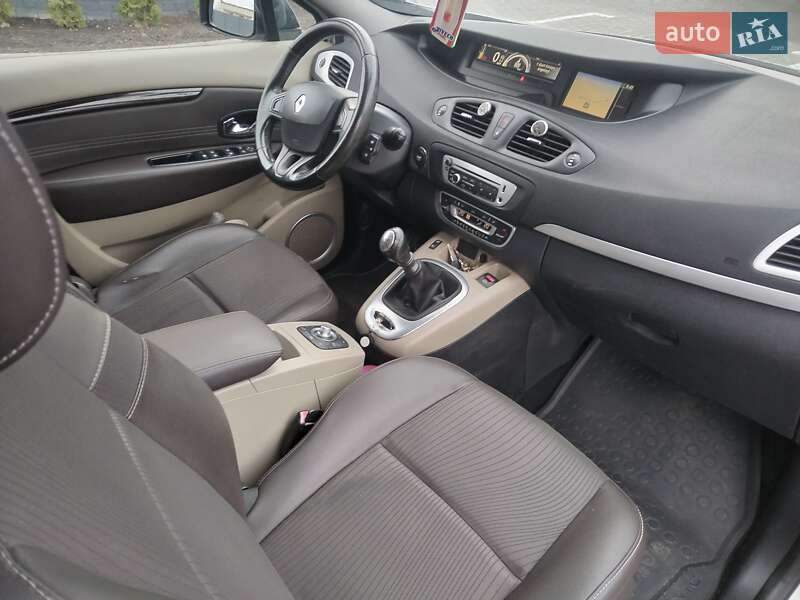 Минивэн Renault Grand Scenic 2014 в Дубно