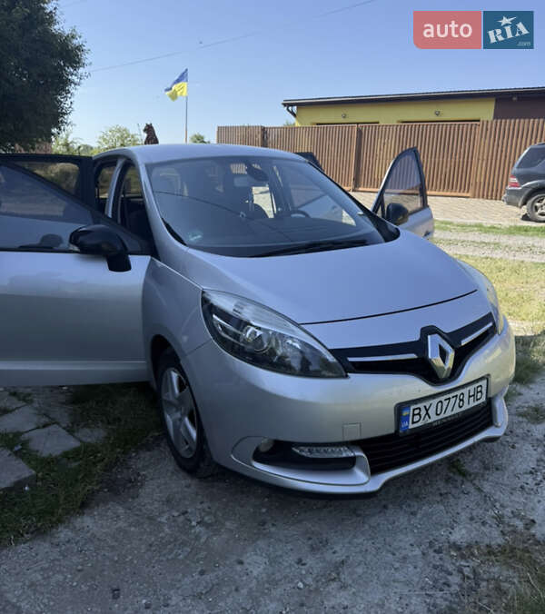 Renault Grand Scenic 2014