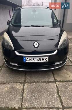 Минивэн Renault Grand Scenic 2013 в Пулинах