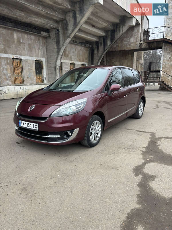 Минивэн Renault Grand Scenic 2013 в Ивано-Франковске фото Минивэн Renault Grand Scenic 2013 в Ивано-Франковске