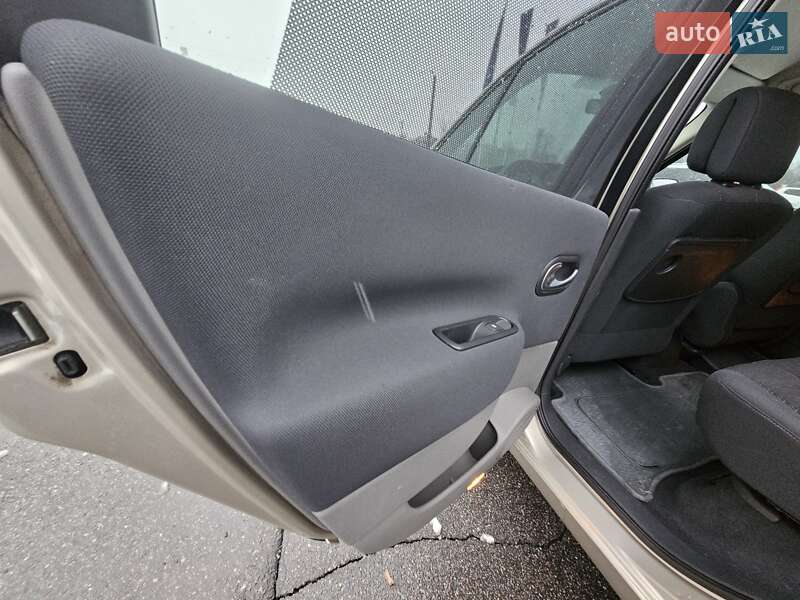 Минивэн Renault Grand Scenic 2008 в Полтаве фото 68 Минивэн Renault Grand Scenic 2008 в Полтаве