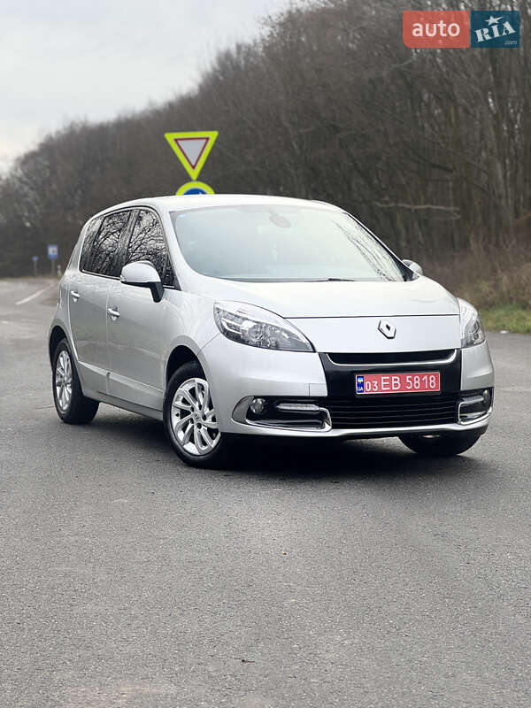 Renault Grand Scenic 2012