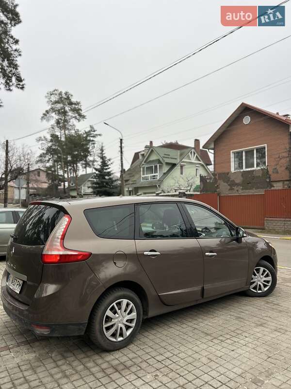 Минивэн Renault Grand Scenic 2009 в Ирпене фото 3 Минивэн Renault Grand Scenic 2009 в Ирпене